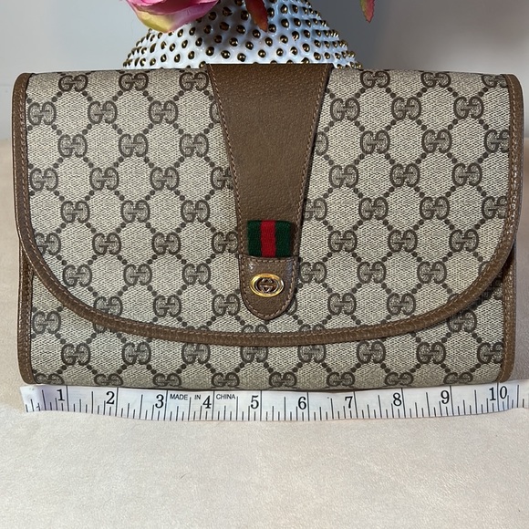 Gucci clutch - Picture 10 of 11